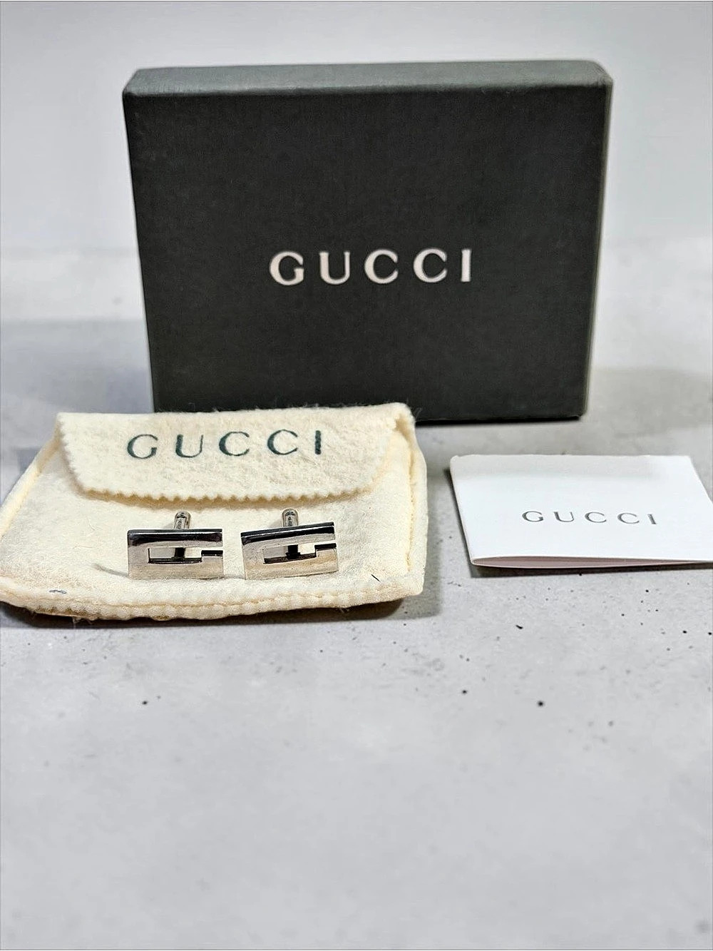 Gucci Sterling Silver G-Style Rectangle Cufflinks Box Pouch